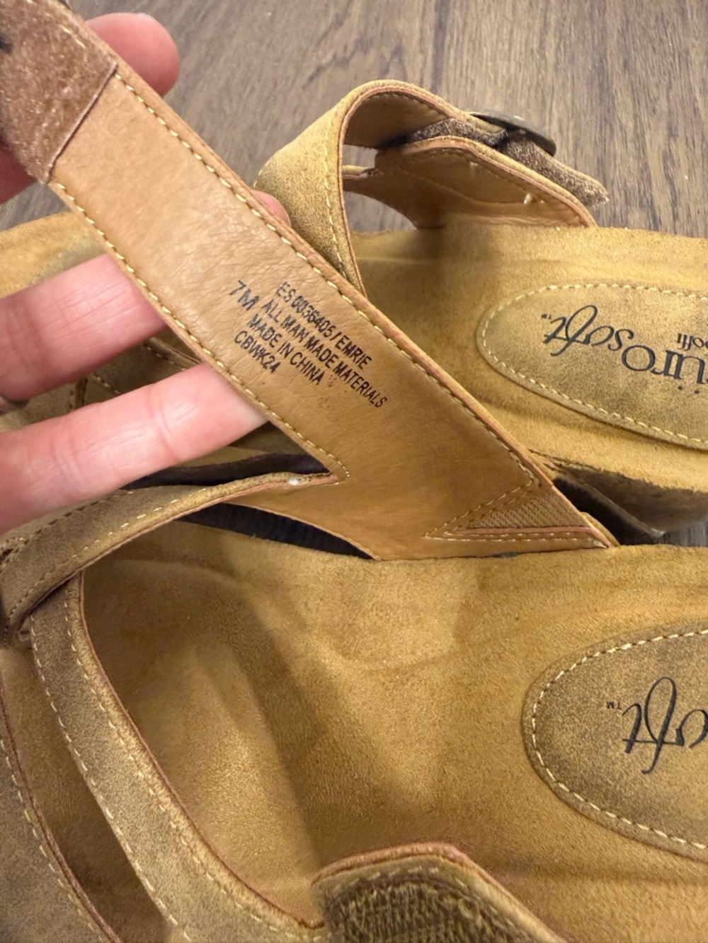 Eurosoft Women's Empire Wedge Sandal NWOT sz 7 - Picture 5 of 11